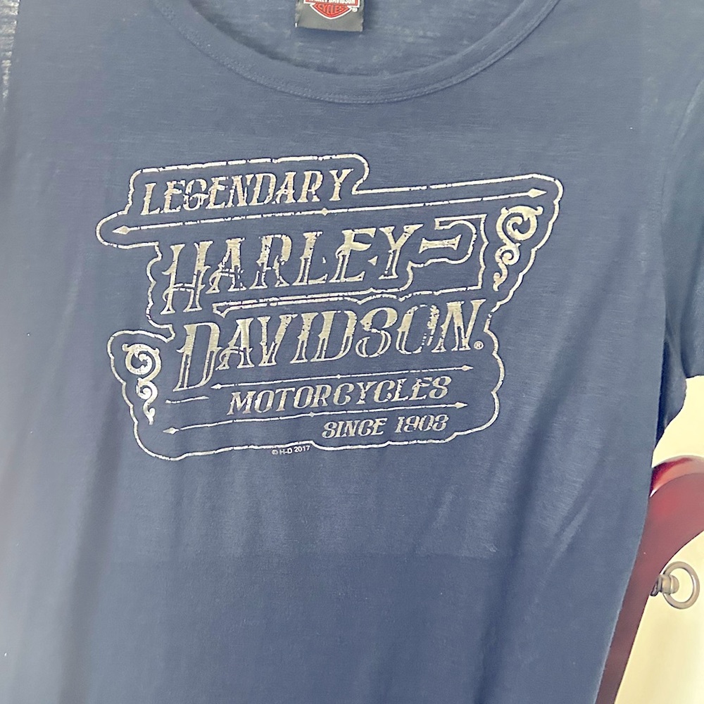 Harley Davidson Short Sleeve Women’s Shirt - Picture 2 of 6